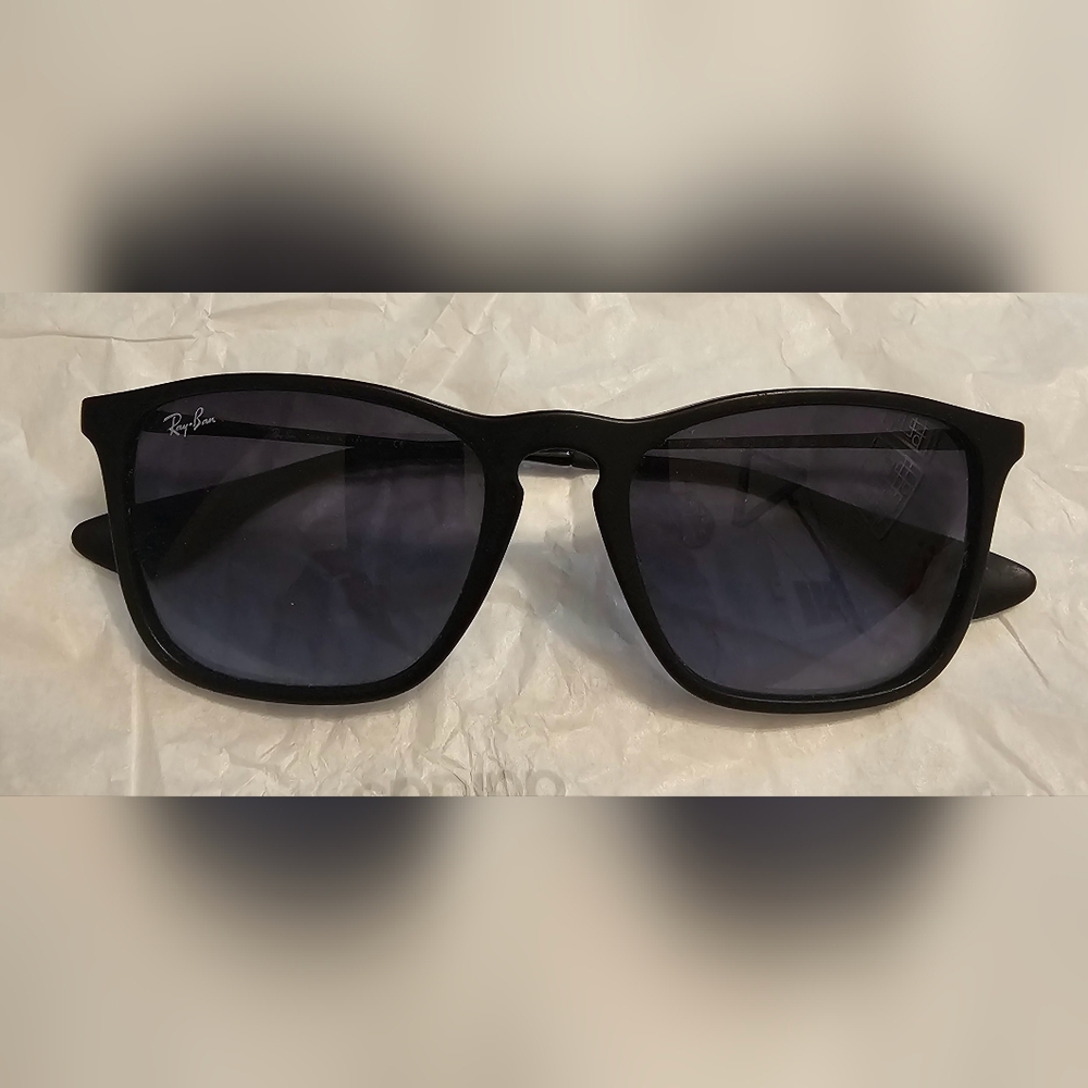 RAY-BAN RB4187-622/8G-54 MEN'S CHRIS BLACK HIGHSTREET SQUARE SUNGLASSES/ USED‼️